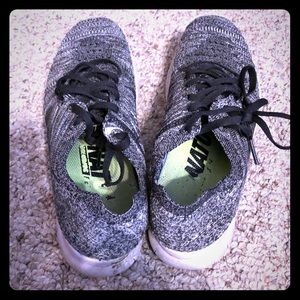 Grayish Free RN Flyknit